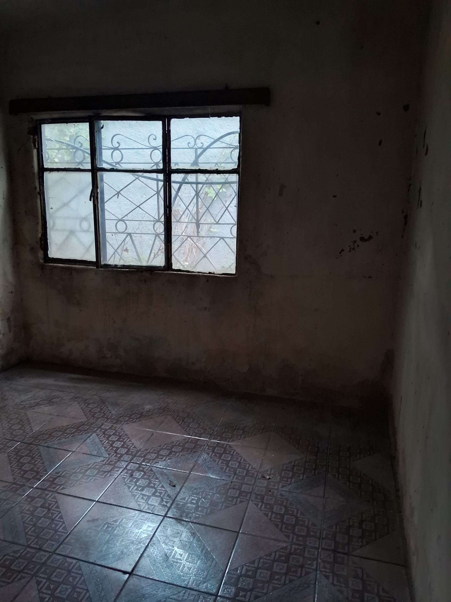 Venta de terreno con mejoras en Pajas Blancas - Imagen 4