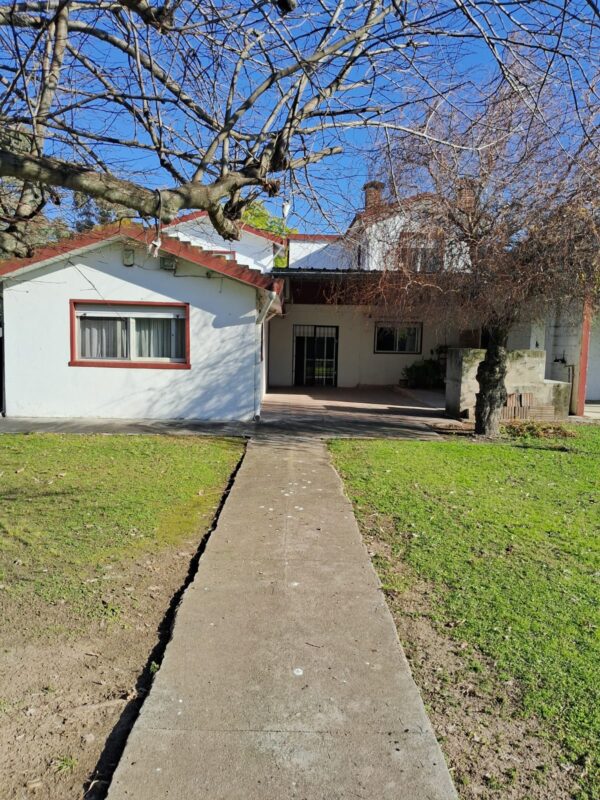 Venta de casa en Los Bulevares
