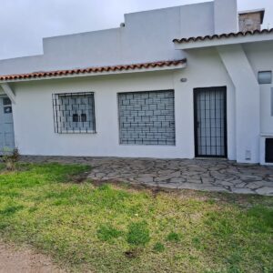 Alquiler de casa en Paso de la arena