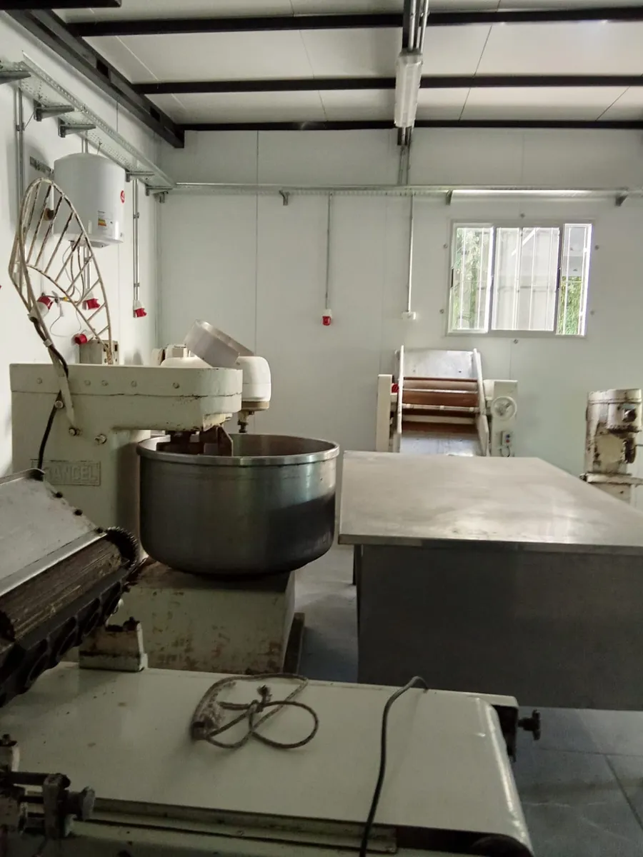 Alquiler de local comercial en Paso de la Arena - Imagen 10