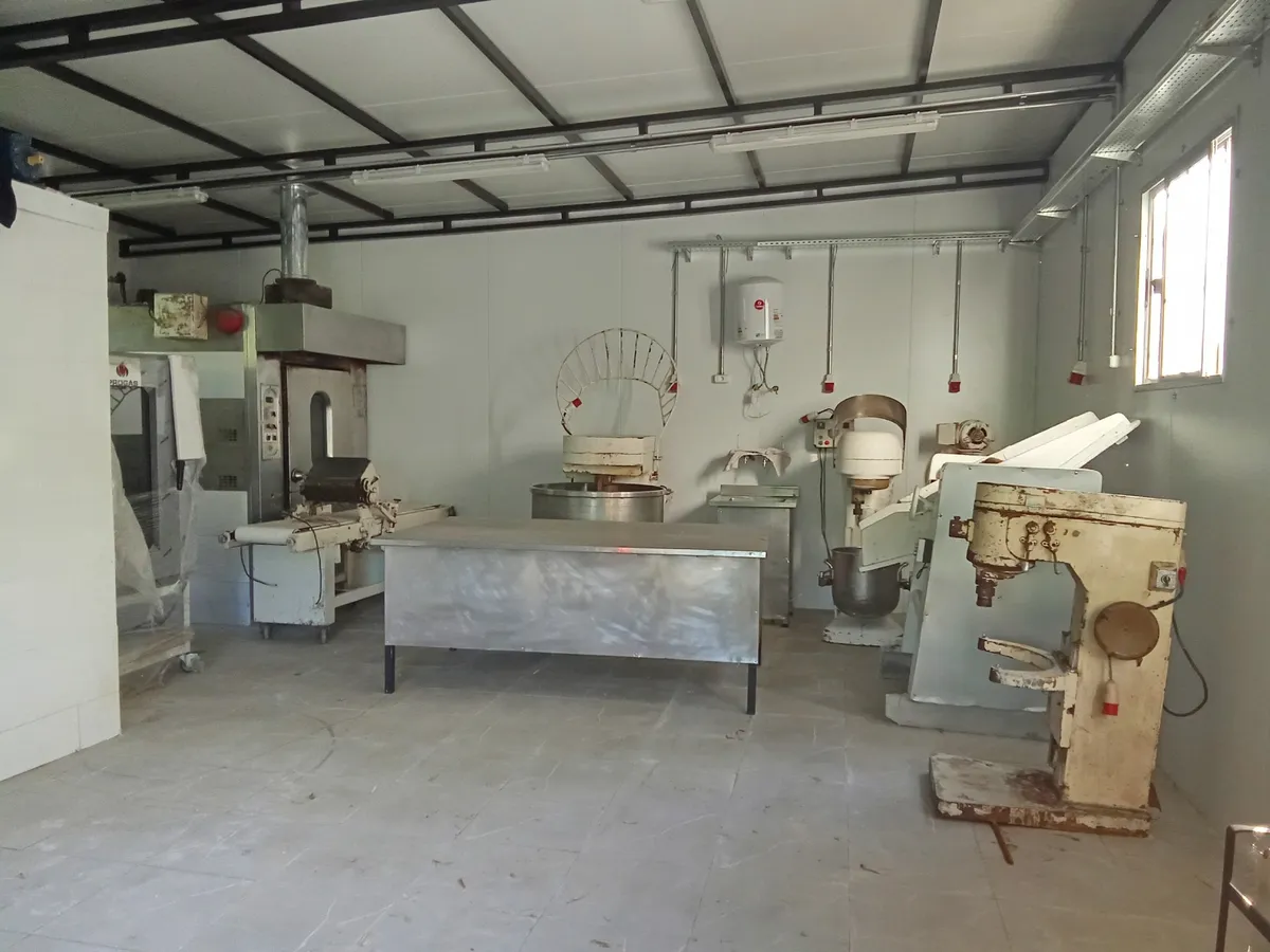 Alquiler de local comercial en Paso de la Arena - Imagen 6