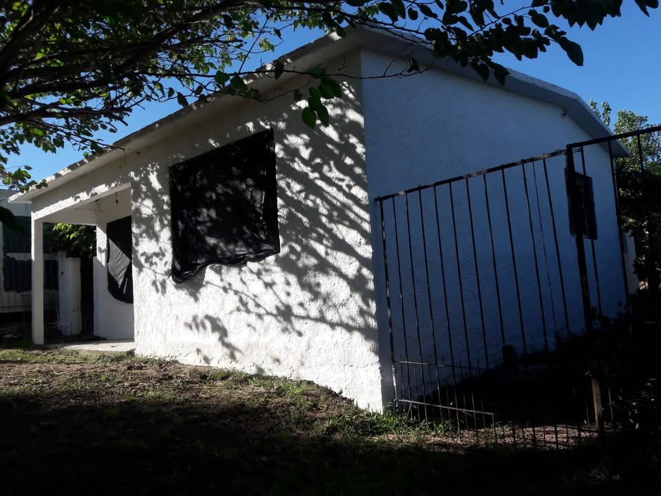 Venta de casa apta para préstamo bancario en Paso de la Arena