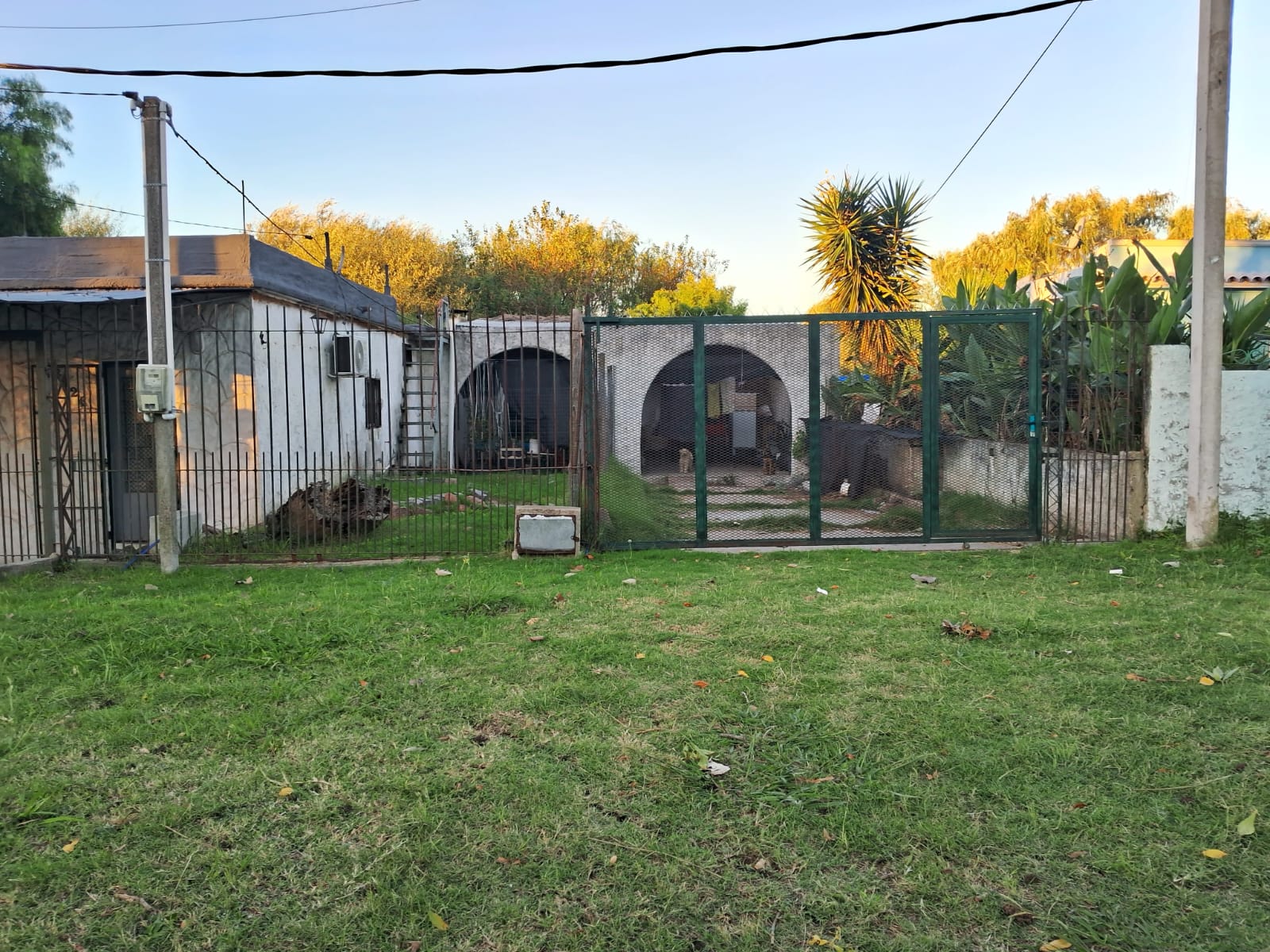 Venta de 2 casas con renta en Paso de la Arena - Imagen 4